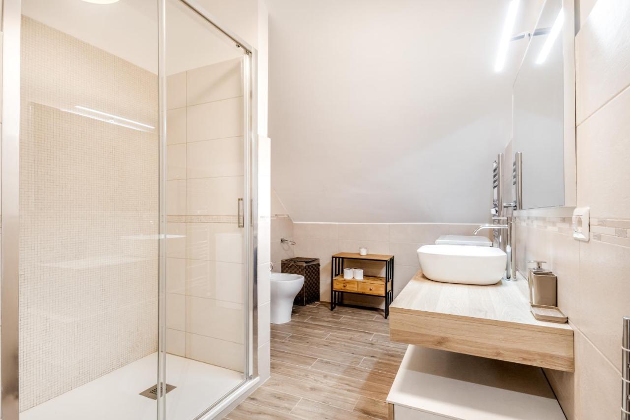 Bbhome Penthouse Bright And Elegant Metro Conca D'Oro Róma Kültér fotó